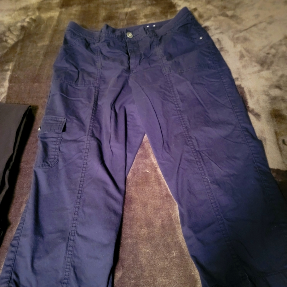 Blue capri